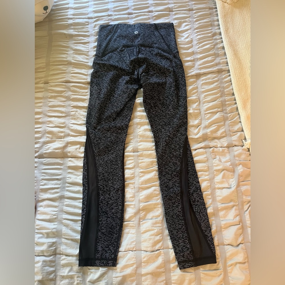 Black and White Patterned Lululemon Leggings